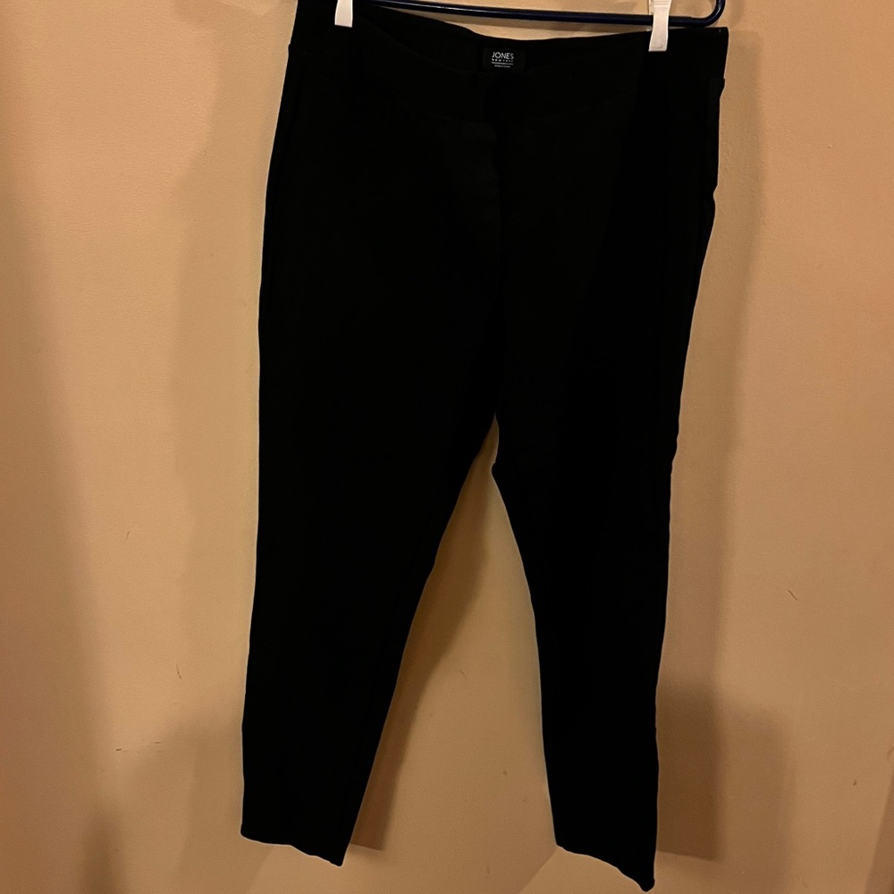 Jones New York Black Pull On Stretchy Pants